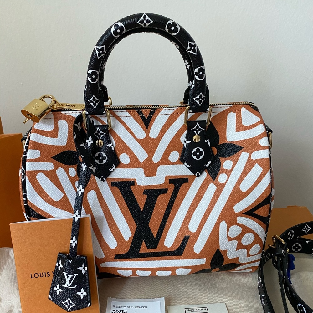 SOLD LV Limited Edition Crafty Speedy Bandoliere25 - Picture 5 of 15